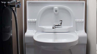 CIRRUS 920 - Évier et miroir escamotables