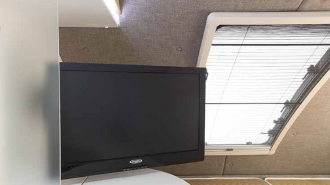 T@B 400 - Téléviseur mural 24 po avec haut-parleurs de première qualité